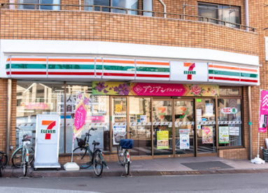 セブン-イレブン 和泉店の画像1