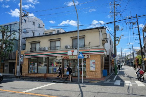 セブンイレブン 二俣川店