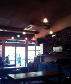 店内 bio ojiyan cafe+ (ビオ オジヤンカフェ プラス)の画像2