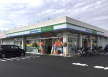 ファミリーマート ドラッグエース川越的場店