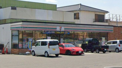 セブンイレブン 瀬戸高根町店の画像1