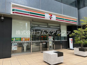 セブンイレブン横浜STビル店の画像1