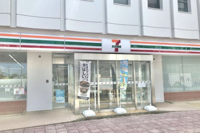 セブン-イレブン ＪＳ武里団地店の画像1