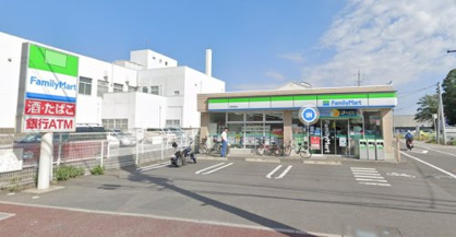 ファミリーマート 野田仲町店の画像1