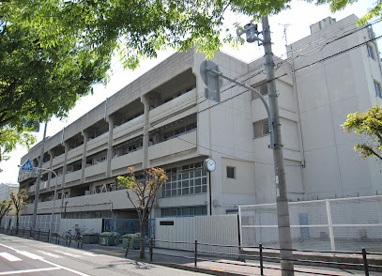 堺市立陵西中学校の画像1