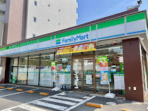 ファミリーマート 練馬光ヶ丘店の画像1