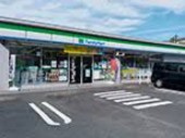 ファミリーマート 港北大倉山店の画像1