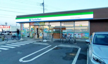 ファミリーマート 東久留米小金井街道店