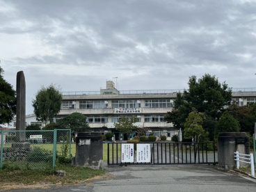 寄居町立男衾小学校の画像1