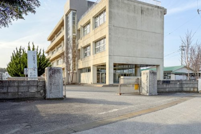 高根沢町立阿久津中学校の画像1