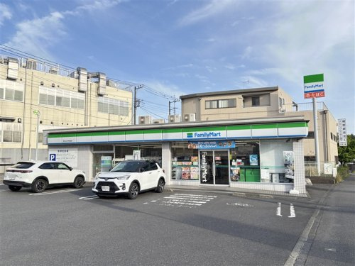 ファミリーマート 作の口小学校前店