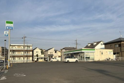 ファミリーマート 川越岸町一丁目店の画像1