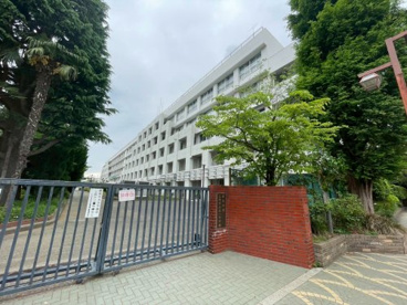 三鷹市立第一中学校の画像1