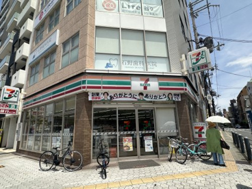 セブン-イレブン 大阪生玉前町南店の画像1