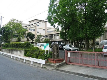 日吉中学校の画像1