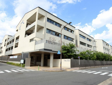 京都産業大学付属中学校の画像1