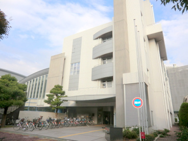 東淀川図書館の画像1