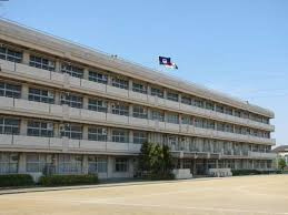 町田市立金井中学校の画像1