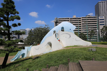 東品川海上公園 くじら遊具の画像1
