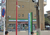 ファミリーマート 横須賀衣笠店