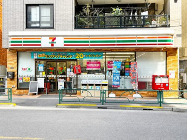 セブンイレブン中野中央店の画像1