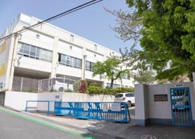 萩山中学校の画像