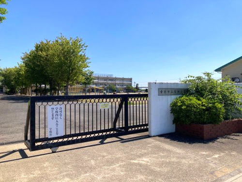 吉田小学校の画像
