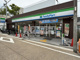 ファミリーマート　JR八尾駅前店の画像