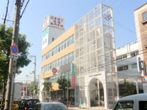 日本理工情報専門学校