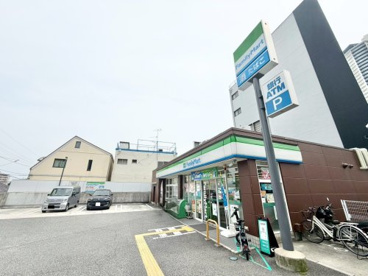 ファミリーマート熊内町店の画像1