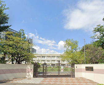 渋谷区立千駄谷小学校の画像1