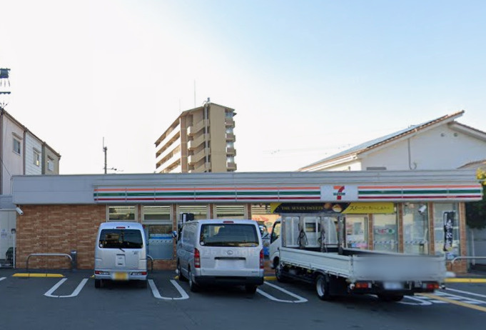 セブンイレブン東大阪玉串元町2丁目店の画像