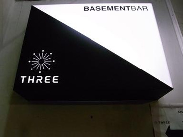 BASEMENT BARの画像2
