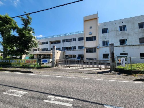 東部小学校の画像