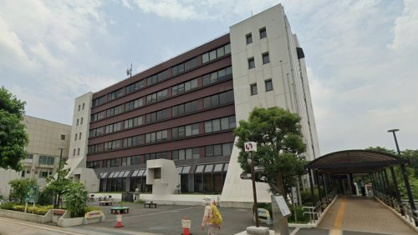 稲城市役所の画像1