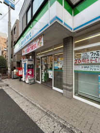 ファミリーマート 駒沢自由通り店の画像1