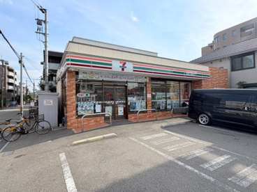 セブンイレブン 池田駅南店の画像1