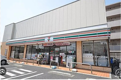 セブンイレブン 足立入谷1丁目店の画像1