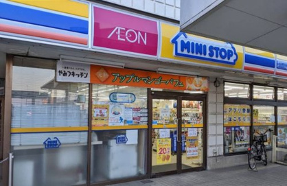 ミニストップ 川間駅前店の画像1