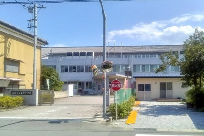 富岡市立富岡中学校の画像1