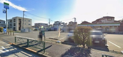 ファミリーマート 鹿骨二丁目店の画像1