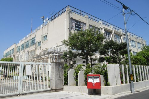 東大阪市立小阪小学校の画像