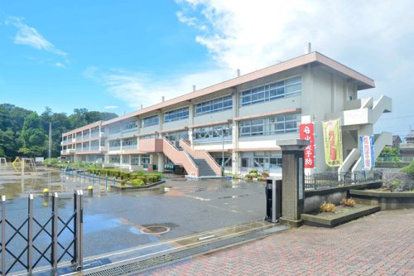 桐生市立桜木小学校の画像1