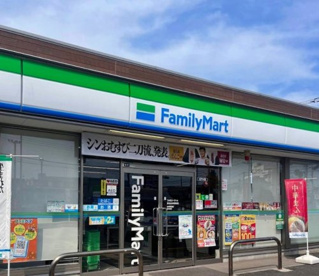 ファミリーマート 東松山神明町店の画像1