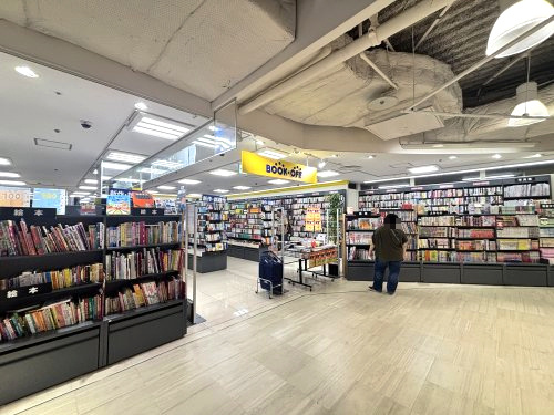 ブックオフ千葉イオンマリンピア専門館店