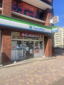 ファミリーマート 豊島要町店の画像1
