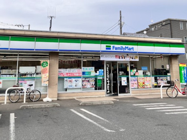 ファミリーマート 練馬富士見台店の画像1