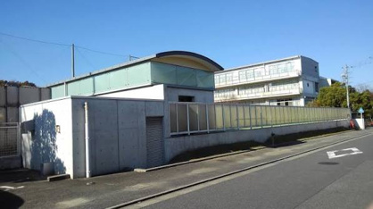 八幡市立美濃山小学校の画像1