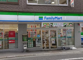 ファミリーマート　甲東園駅東口店