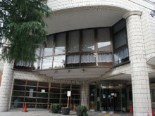 図書館 世田谷区立尾山台図書館